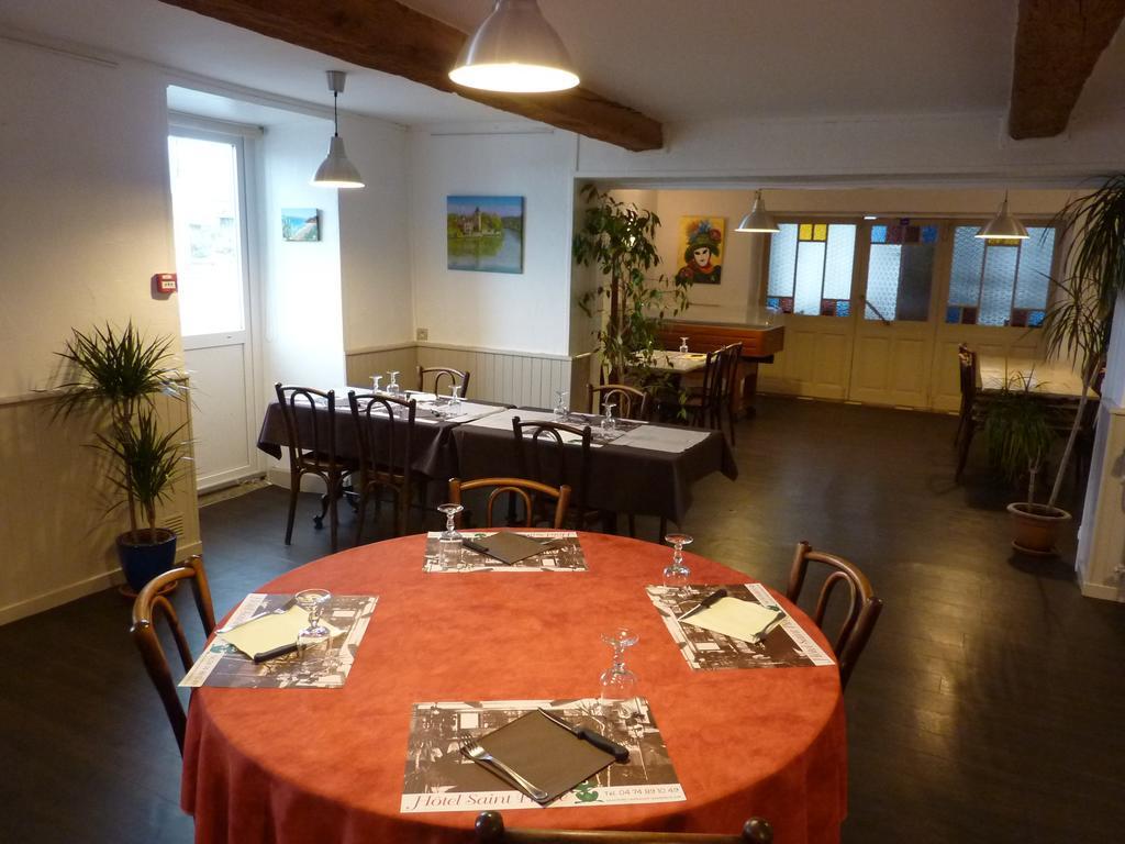 Hotel Saint Pierre Les Sauvages  Luaran gambar